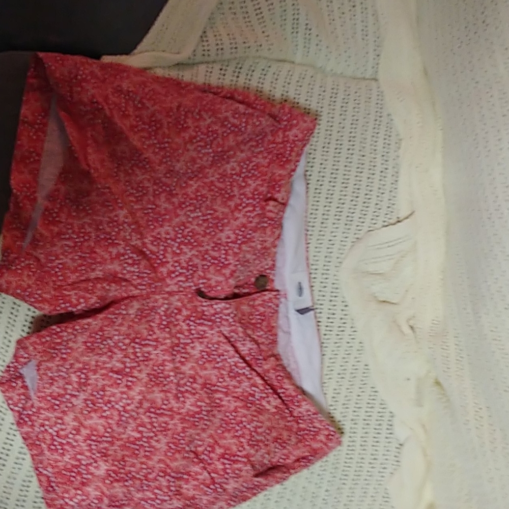 Old Navy orange star print shorts